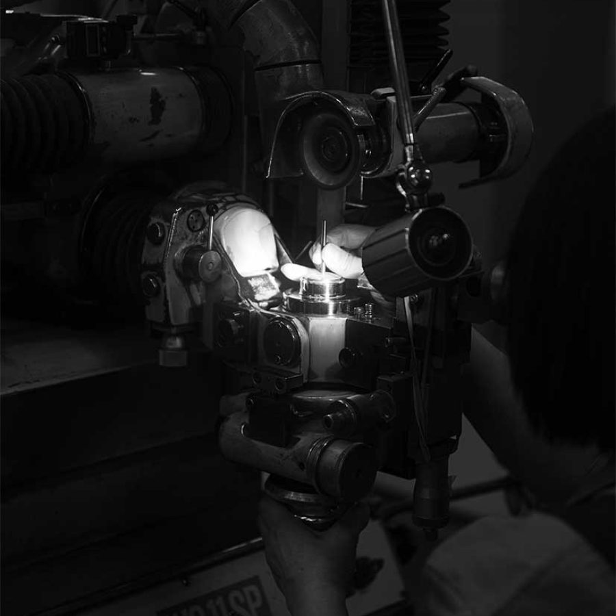 The world of micrometer size